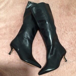New pair of Clarks Elegant Black Leather Knee-High Boots size 6.5